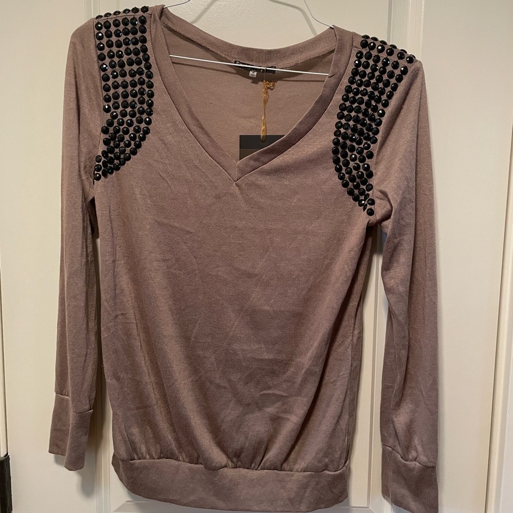 Beautiful women shirt size medium brand Pure Sugar brand new with tags